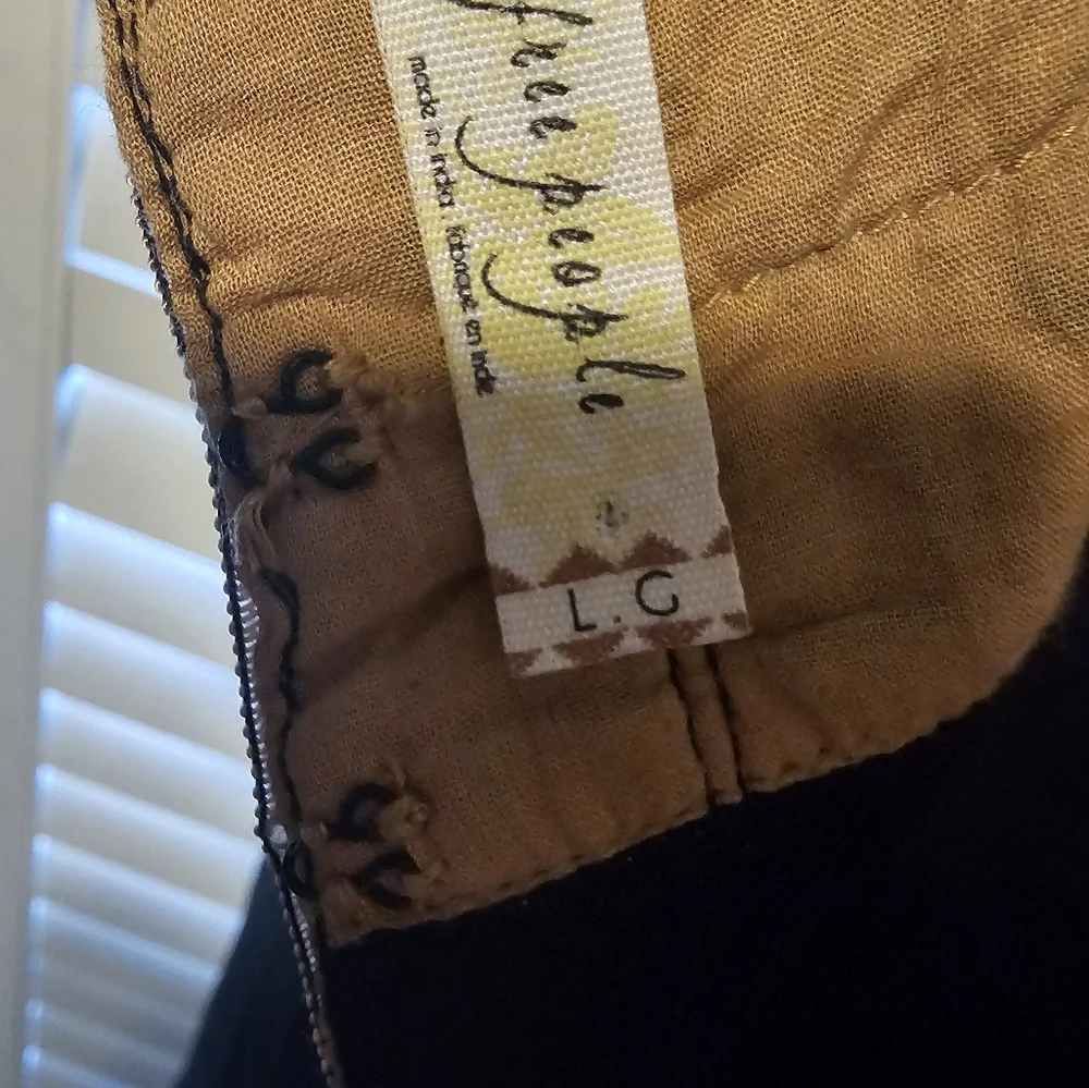 Free People black texture
